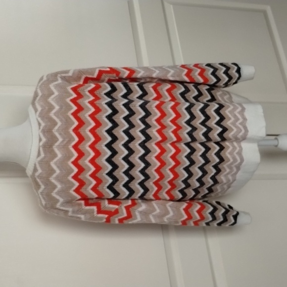 Adora sweater size medium zig zag soft gray orange white tan oversized - Picture 5 of 10